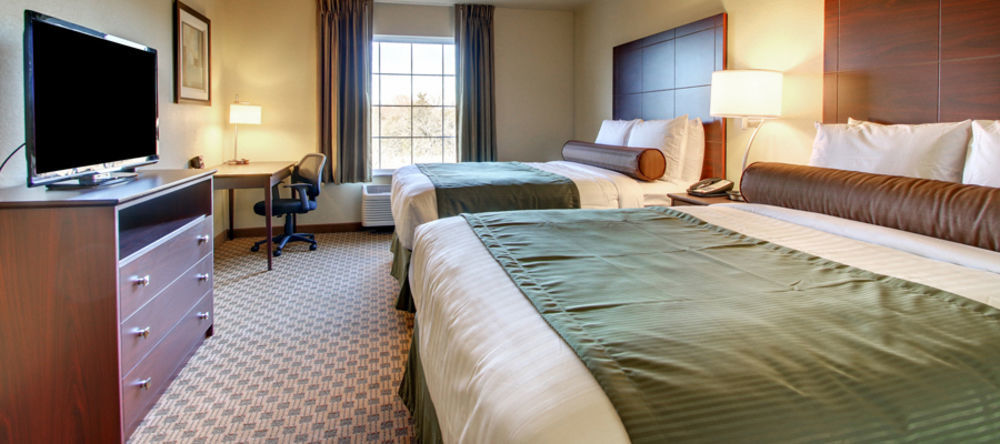 Cobblestone Inn & Suites-Kersey エクステリア 写真